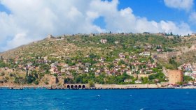 Alanya’da bulunan 3 arazi