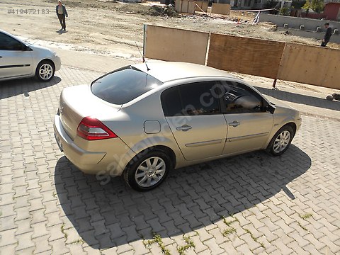 2010 MEGANE EXPRESSİON HATASIZ BOYASIZ ORJİ 123.000KM'de FULL(