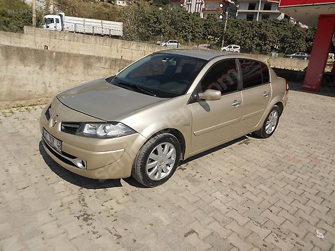 2010 MEGANE EXPRESSİON HATASIZ BOYASIZ ORJİ 123.000KM'de FULL(