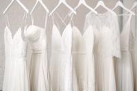 Wedding Dress Dry Cleaning-Chemische Reinigung von Hochzeitskleidern-Химчистка свадебного платья